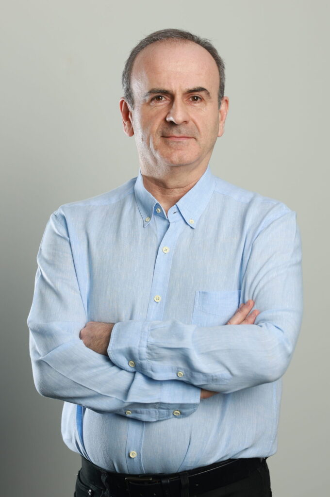 Bogdan Apostol